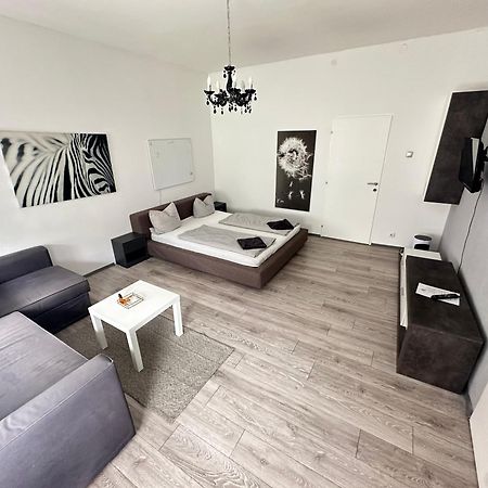 City Apartment Hauptbahnhof Graz Zewnętrze zdjęcie